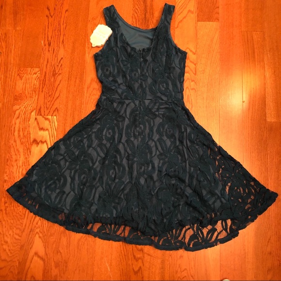 Altar’d State XSmall Green Lace Sleevless Dress - Picture 6 of 8